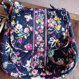 Vera Bradley messenger in Ribbons Pattern